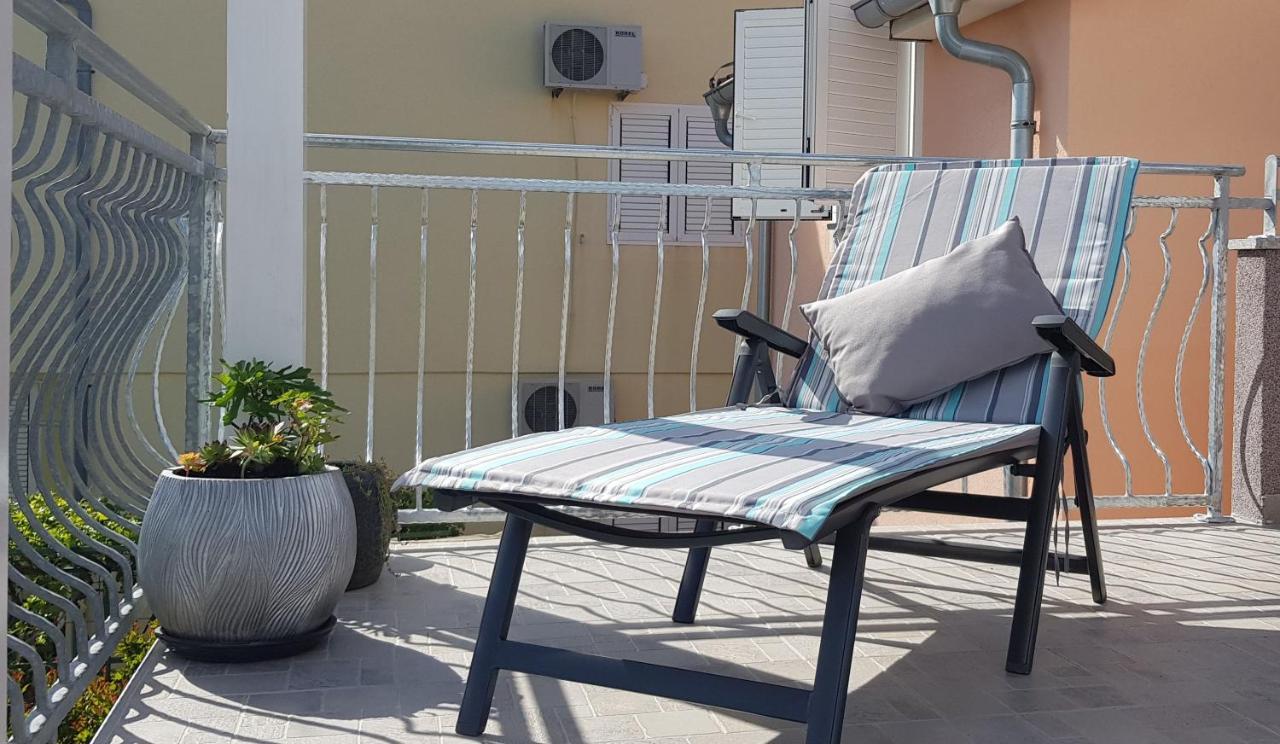 Apartmani Villa Lilliana Tribalj Exterior foto