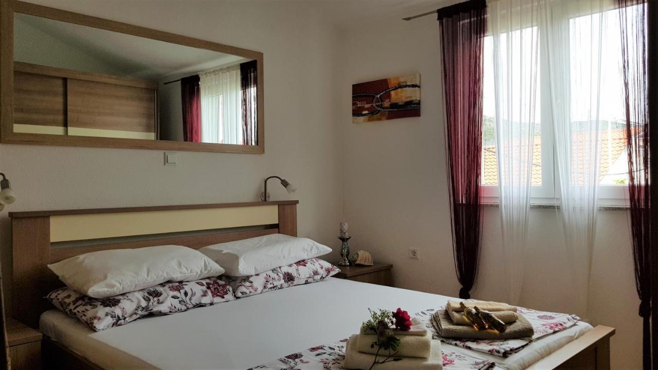 Apartmani Villa Lilliana Tribalj Exterior foto