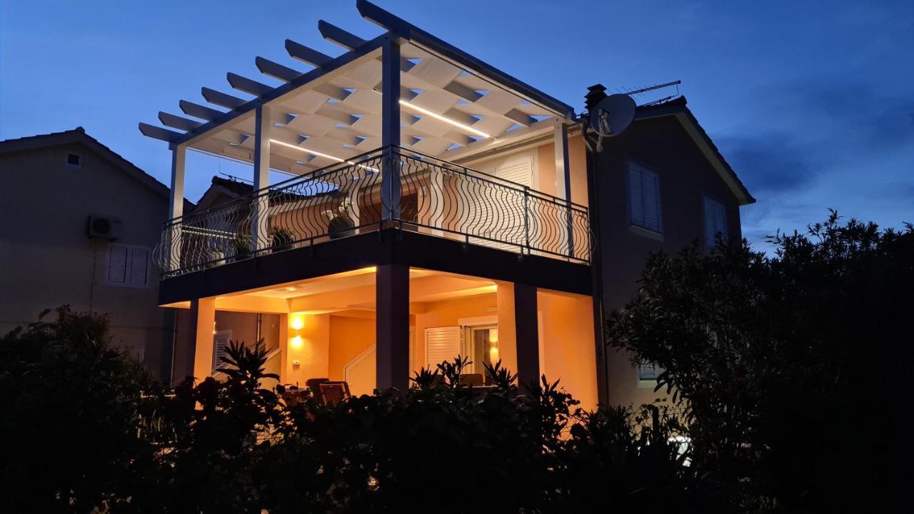 Apartmani Villa Lilliana Tribalj Exterior foto