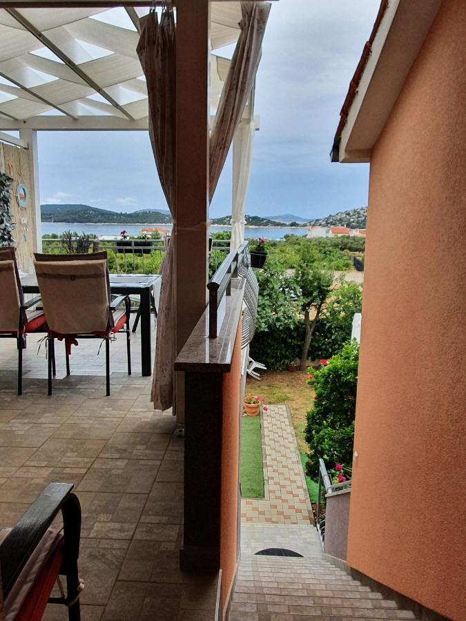 Apartmani Villa Lilliana Tribalj Exterior foto